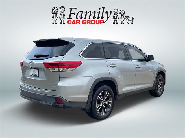 2019 Toyota Highlander LE