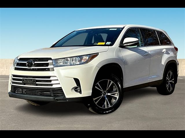 2019 Toyota Highlander LE