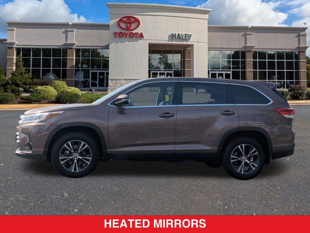 2019 Toyota Highlander LE