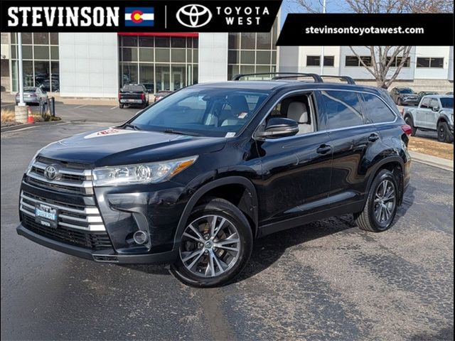 2019 Toyota Highlander LE