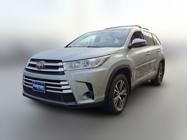 2019 Toyota Highlander LE
