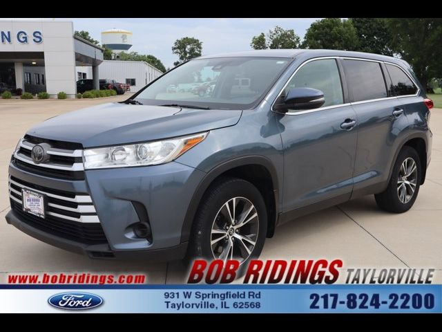 2019 Toyota Highlander LE