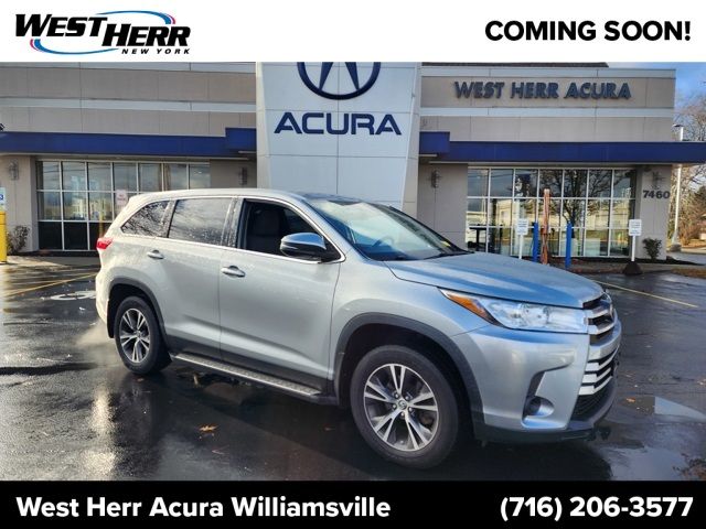 2019 Toyota Highlander LE