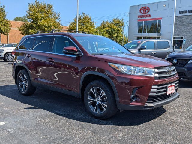 2019 Toyota Highlander LE