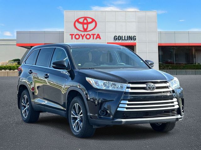 2019 Toyota Highlander LE