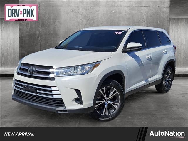 2019 Toyota Highlander LE