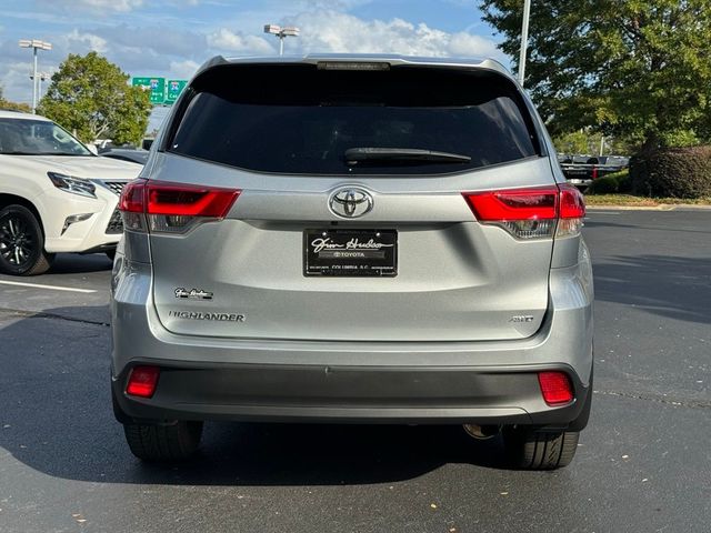 2019 Toyota Highlander LE