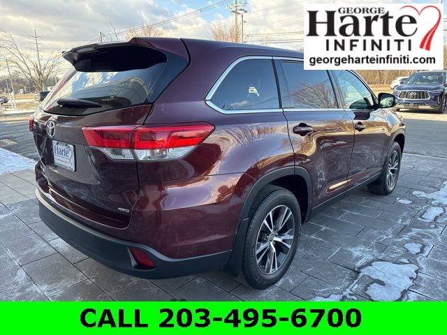 2019 Toyota Highlander LE