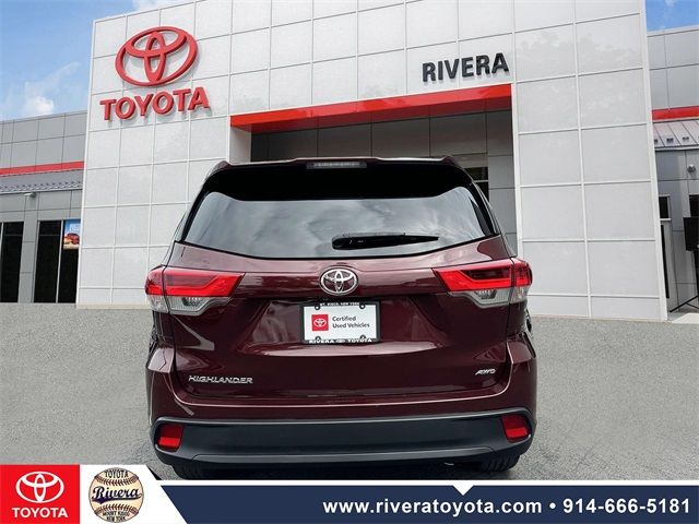 2019 Toyota Highlander LE