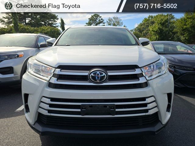 2019 Toyota Highlander LE