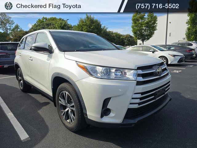 2019 Toyota Highlander LE