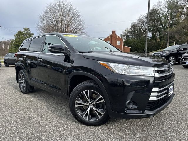 2019 Toyota Highlander LE