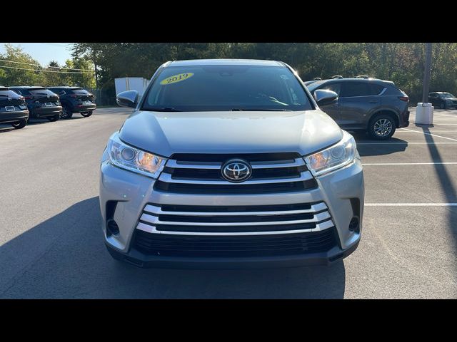 2019 Toyota Highlander LE