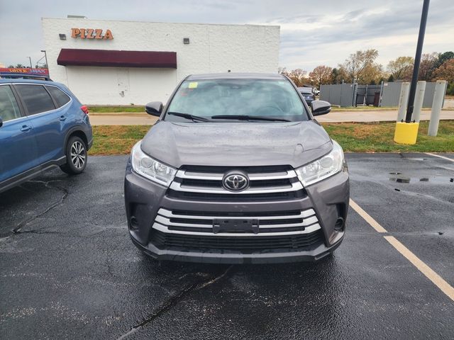 2019 Toyota Highlander LE