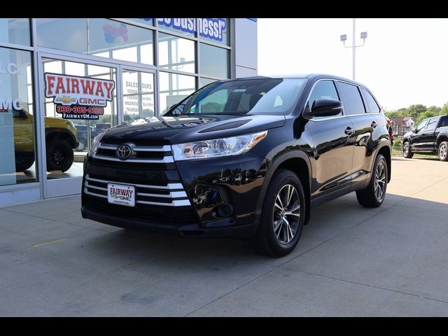 2019 Toyota Highlander LE