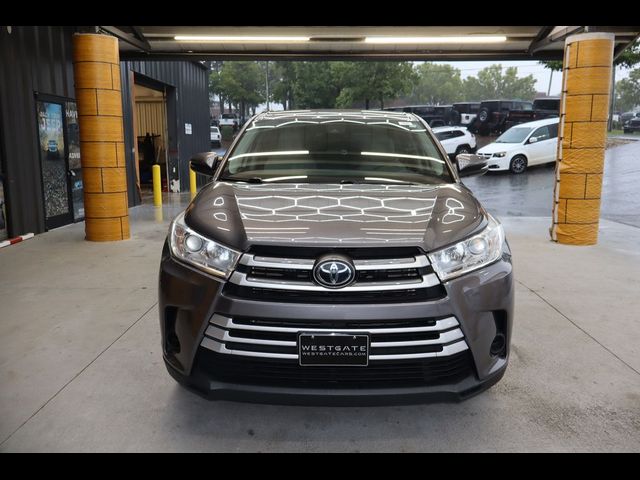 2019 Toyota Highlander LE