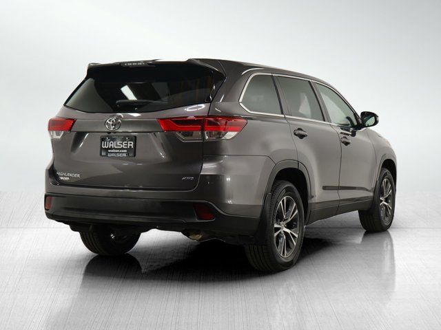 2019 Toyota Highlander LE