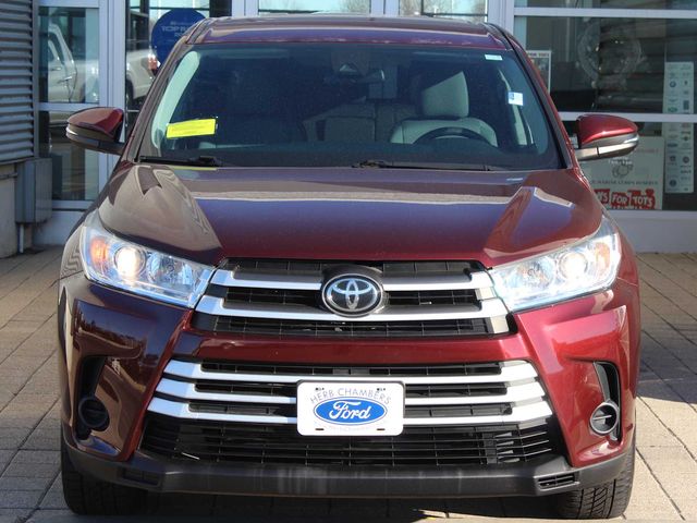 2019 Toyota Highlander LE