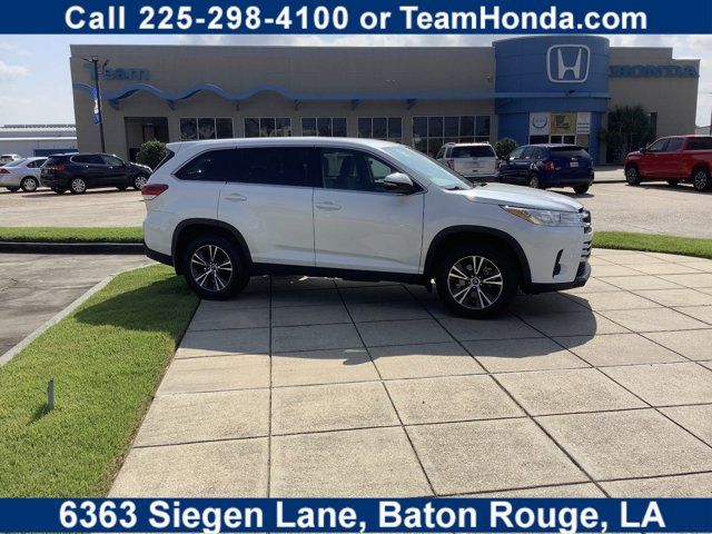 2019 Toyota Highlander LE