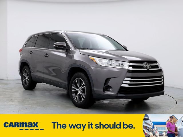 2019 Toyota Highlander LE