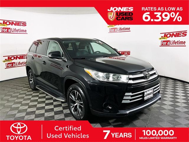 2019 Toyota Highlander LE