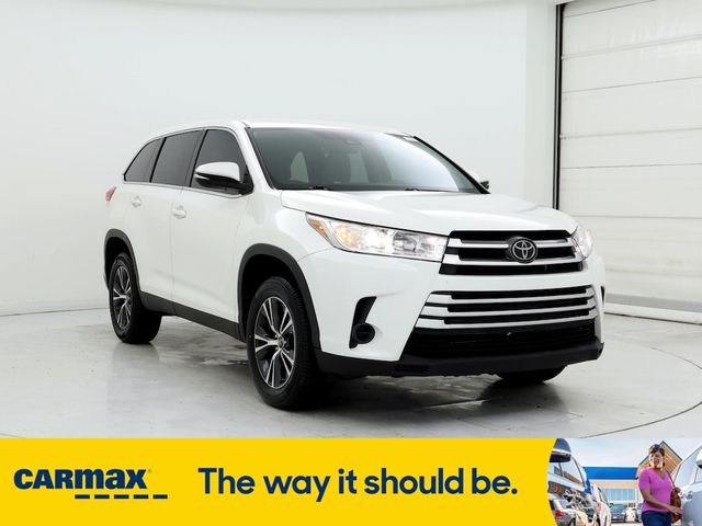 2019 Toyota Highlander LE