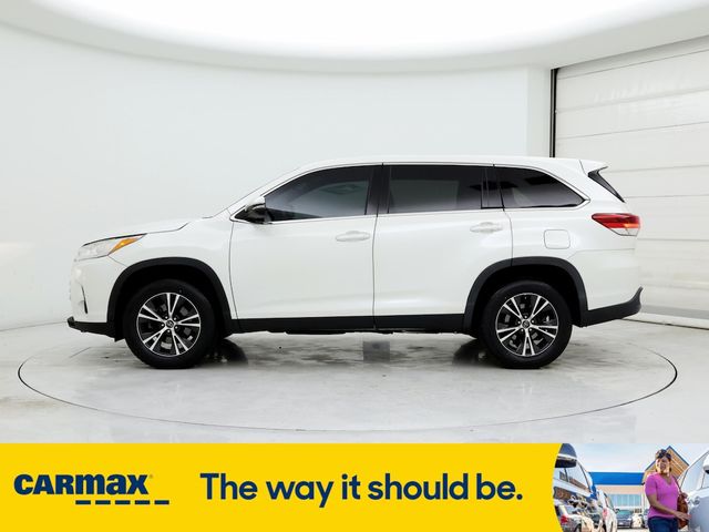 2019 Toyota Highlander LE