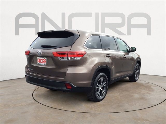 2019 Toyota Highlander LE