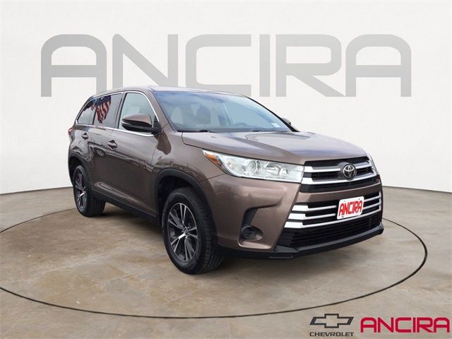 2019 Toyota Highlander LE