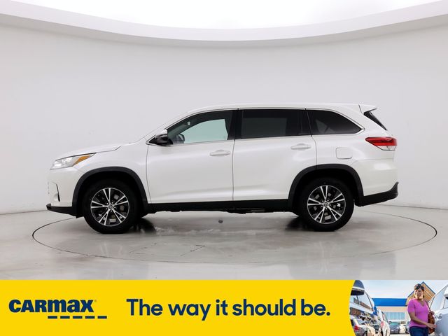 2019 Toyota Highlander LE