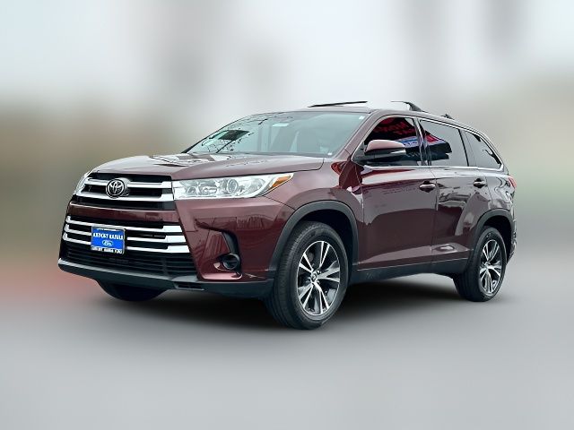 2019 Toyota Highlander LE
