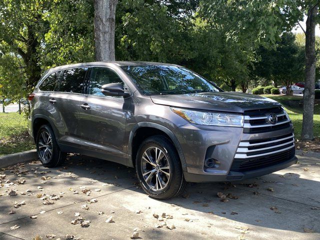 2019 Toyota Highlander LE