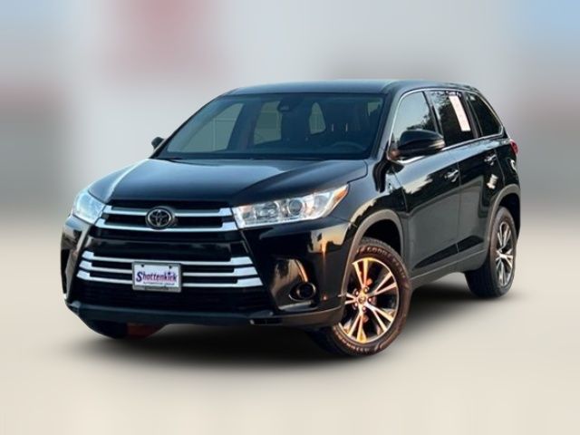 2019 Toyota Highlander LE