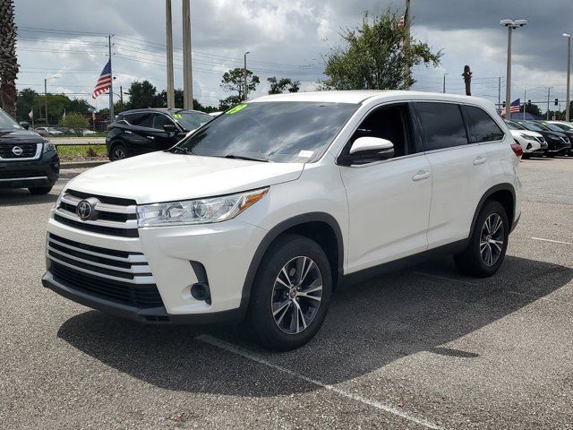 2019 Toyota Highlander LE