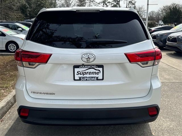 2019 Toyota Highlander LE