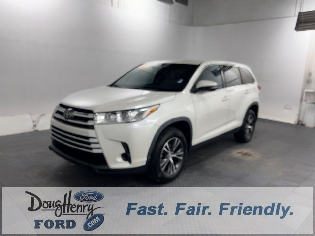 2019 Toyota Highlander LE