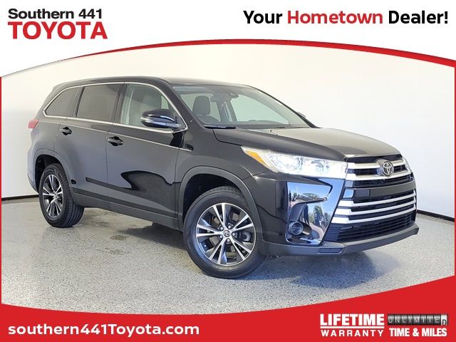 2019 Toyota Highlander LE