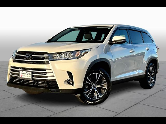 2019 Toyota Highlander LE