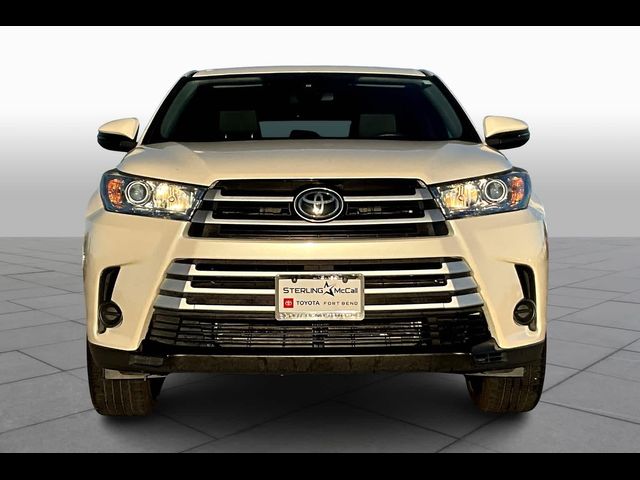 2019 Toyota Highlander LE