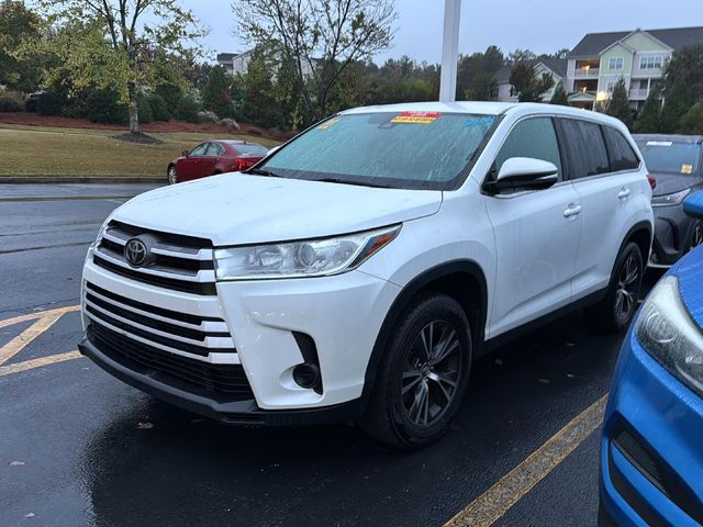 2019 Toyota Highlander LE