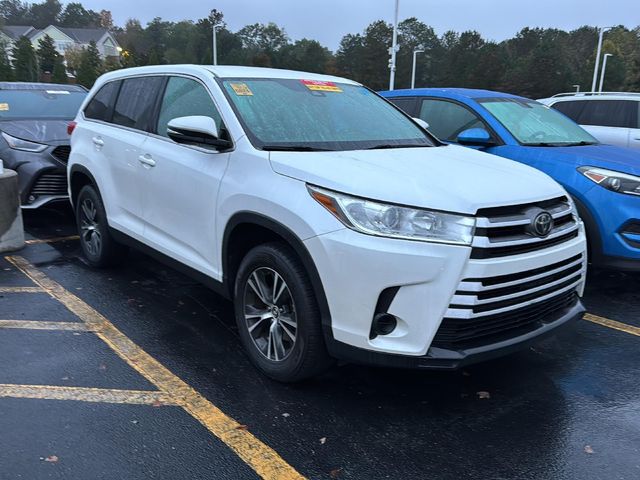 2019 Toyota Highlander LE