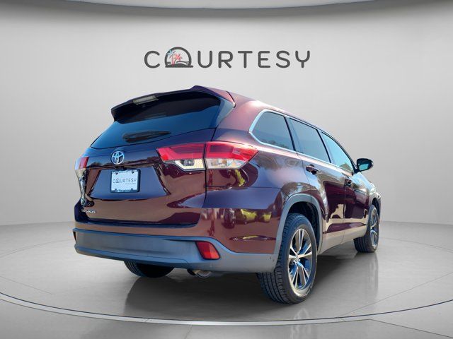 2019 Toyota Highlander LE