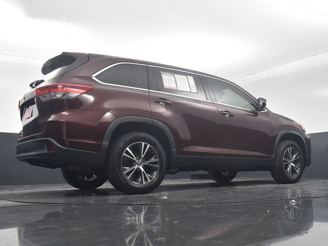 2019 Toyota Highlander LE