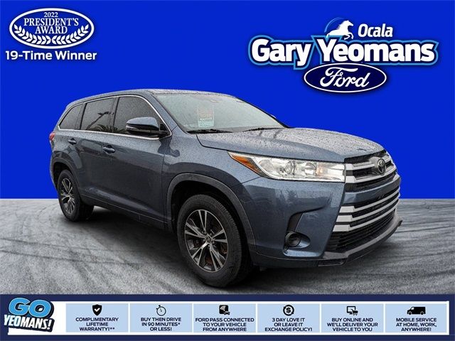 2019 Toyota Highlander LE