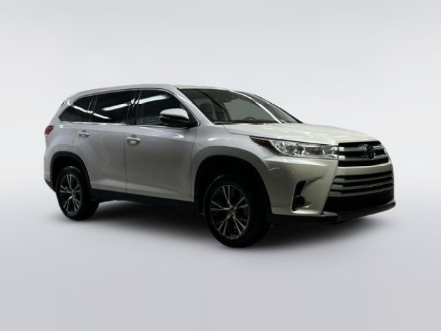 2019 Toyota Highlander LE