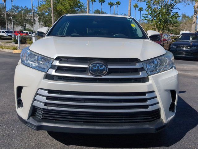 2019 Toyota Highlander LE