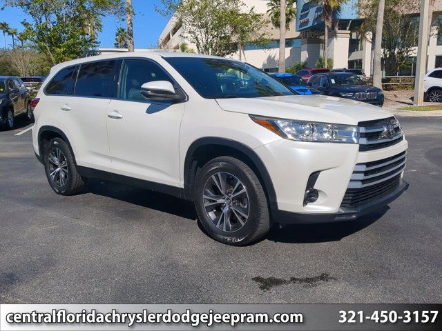 2019 Toyota Highlander LE