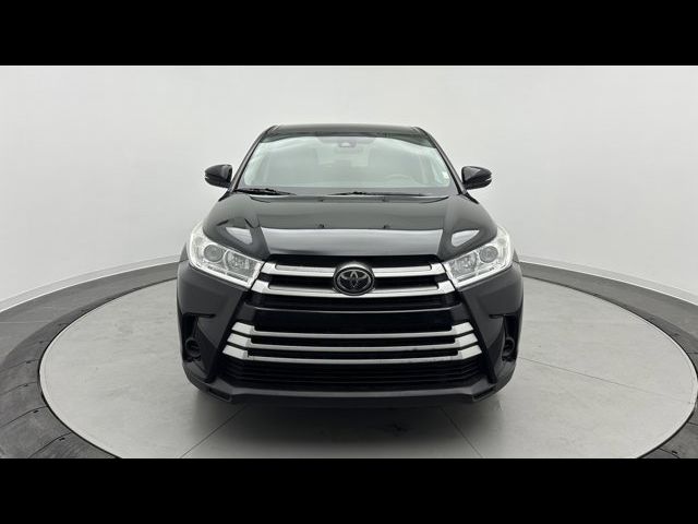 2019 Toyota Highlander LE