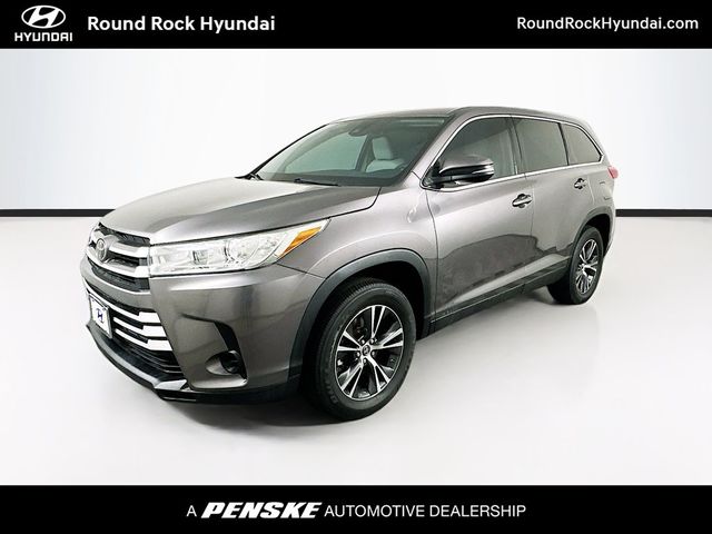 2019 Toyota Highlander LE