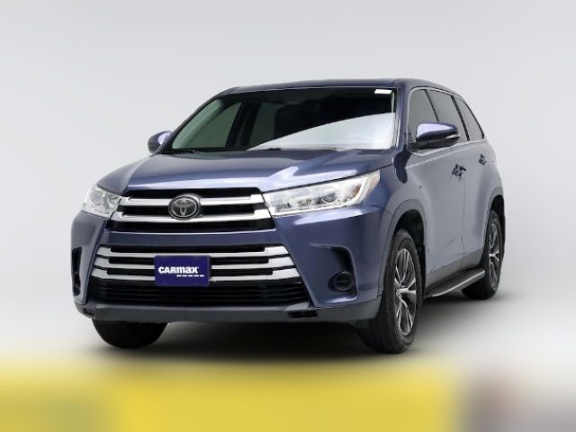 2019 Toyota Highlander LE